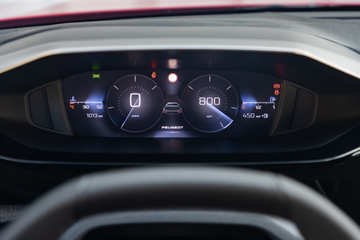 PEUGEOT_308SW-familial-break-26000-valence-drome