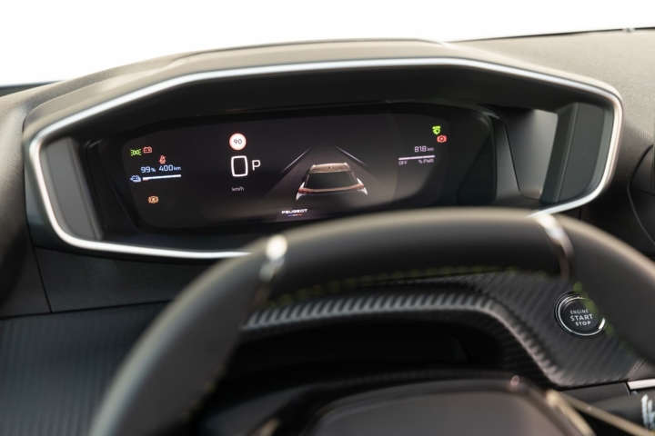 PEUGEOT_E2008-valence-suv-electrique-drome